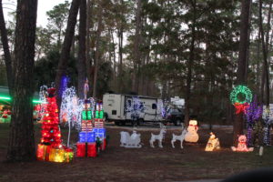 Fort Wilderness Tacky Holiday Decor